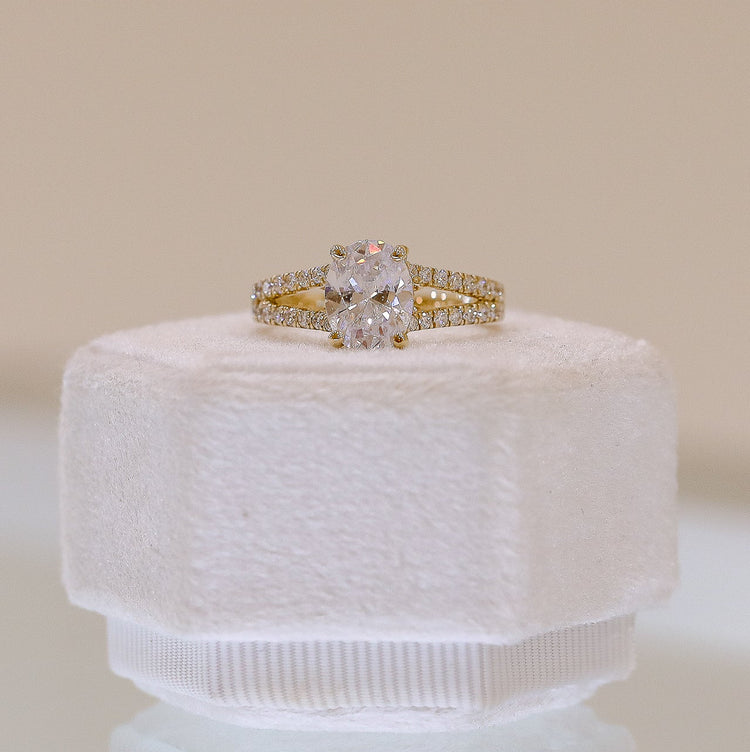 14ky .45ctw Oval Pave Hidden Halo Split Shank Diamond Ring