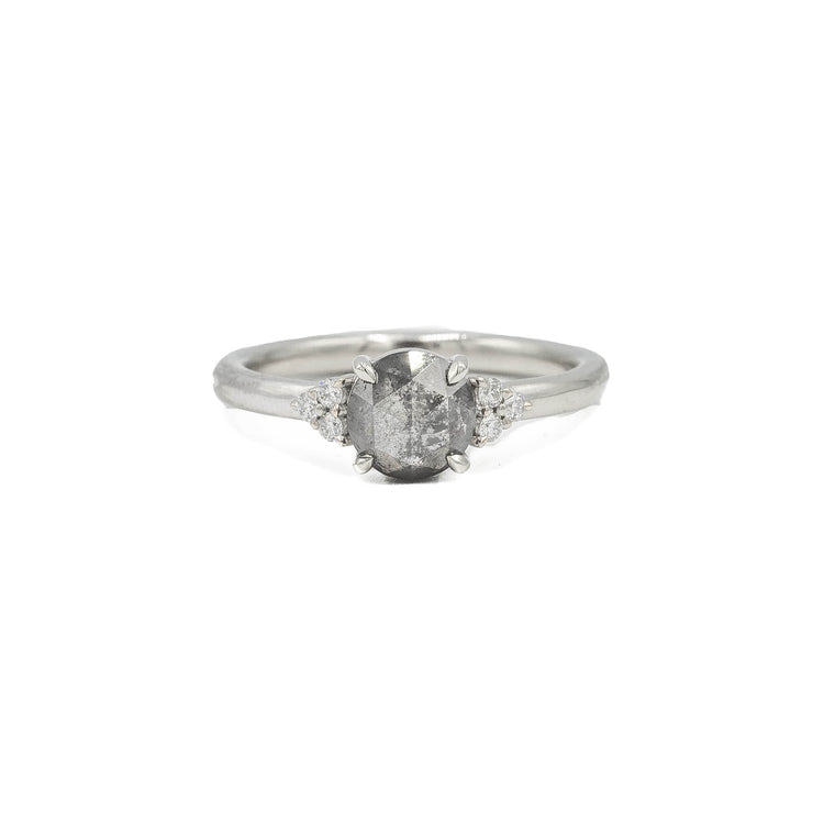 14kw 1.09ct Round Salt & Pepper