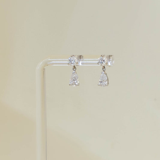 14kw Pear & Round Diamond Drop Earrings