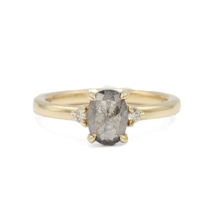 14ky 1.33ct Oval Salt & Pepper