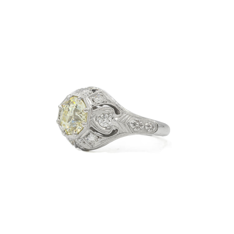 14kw 1.54ct Vintage-Inspired Diamond Ring