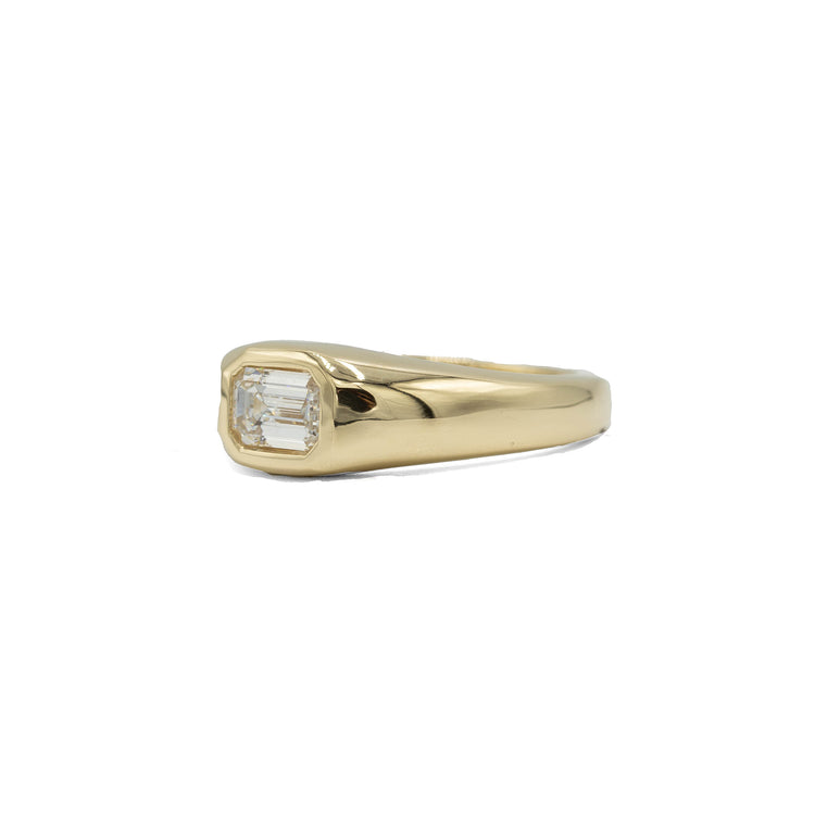 14ky Lab .57ct Emerald Diamond Signet Ring