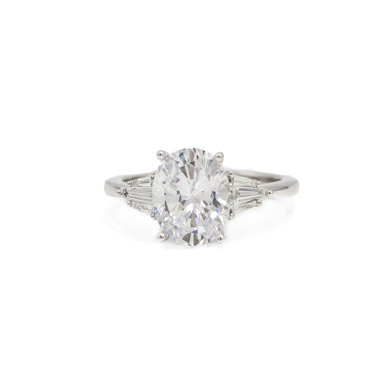 14kw .27ctw Oval & Baguette-Cut Diamond Ring