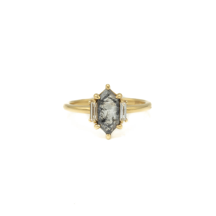 1.07ct Hex-Shaped 3-Stone Diamond Ring