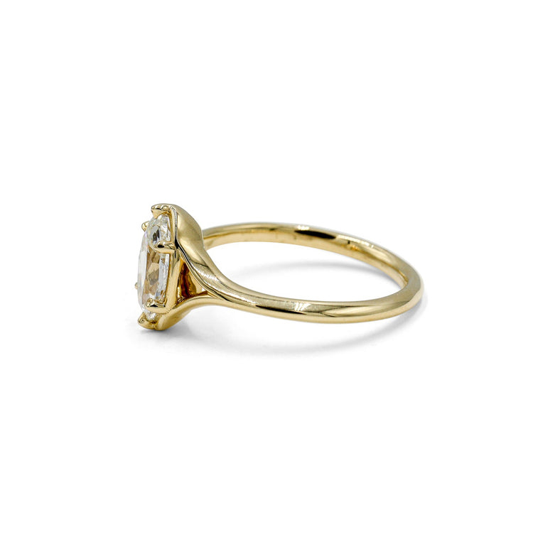 14ky 1.01ct Vintage Moval Crown Diamond Solitaire Ring