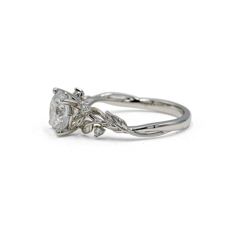 14kw .10ctw Diamond Double Leaf Ring