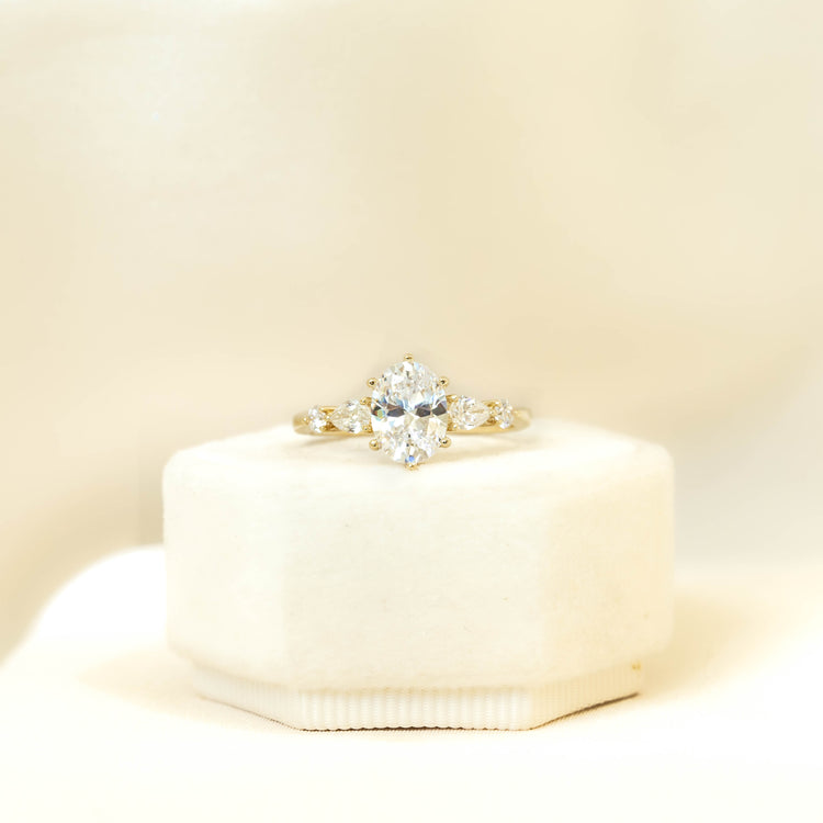 14ky .25ctw 6-Prong Oval, Pear & Round 5-Stone Diamond Ring