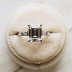 Find the Perfect Ring at Malka Diamonds