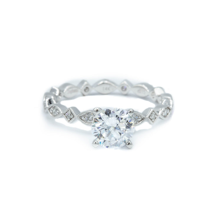 Vintage-Inspired Solitaire Alternating Ring