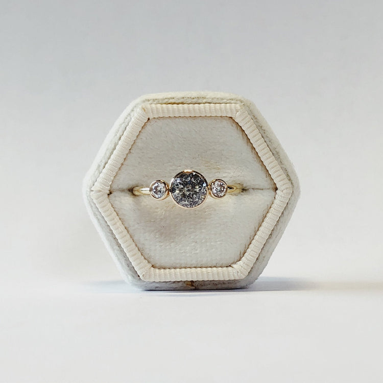 1.15ctw 3-Bezel Gray & White Diamond Ring