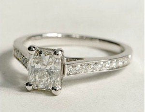 Drew Barrymore's 4 Carat Engagement Ring