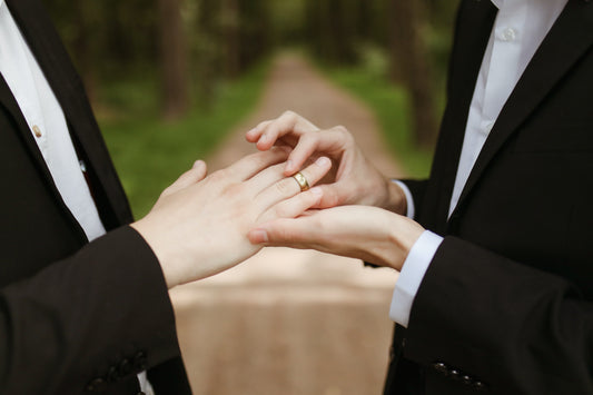 Portland Engagement Ring Guide for Gay and Lesbian Couples