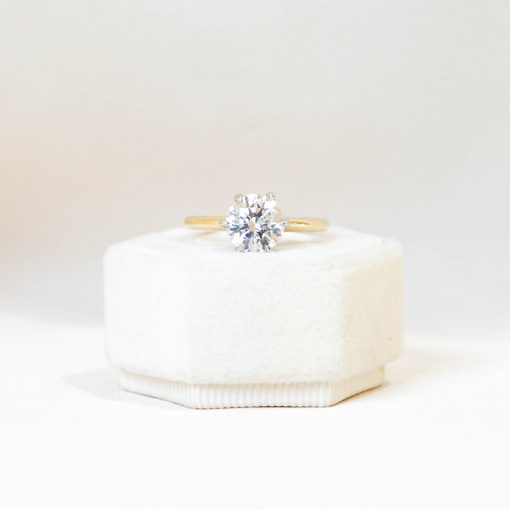 2025 14ky 6-Prong Solitaire Diamond Ring