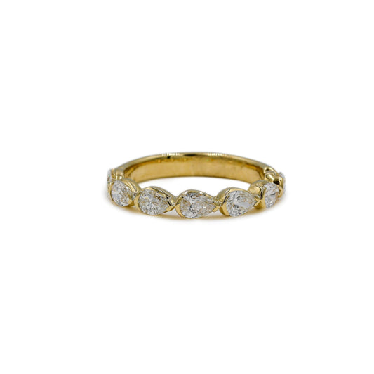 14ky 1.15ctw East-West Pear Lab Diamond Band