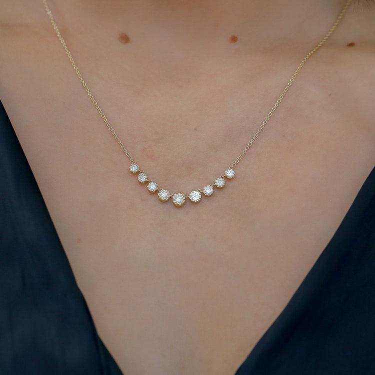 14ky 0.75ct Lab Grown Georgian Collet Graduated Necklace