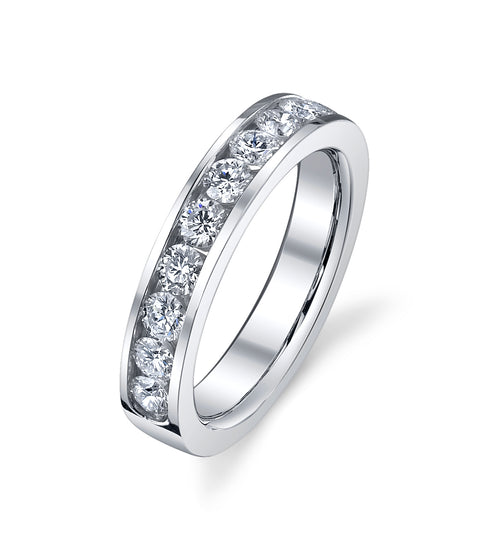 14kw .56ctw Round Diamond Channel Band