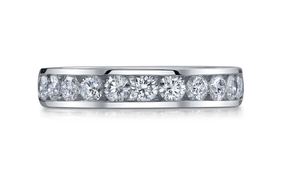 14kw .56ctw Round Diamond Channel Band