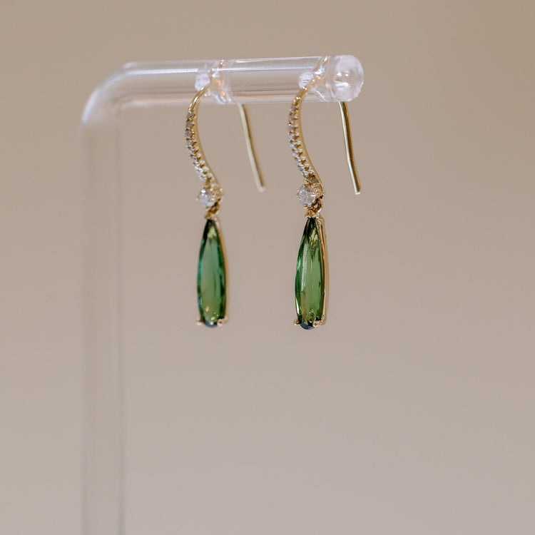 14ky 1.54ctw Green Tourmaline Earrings
