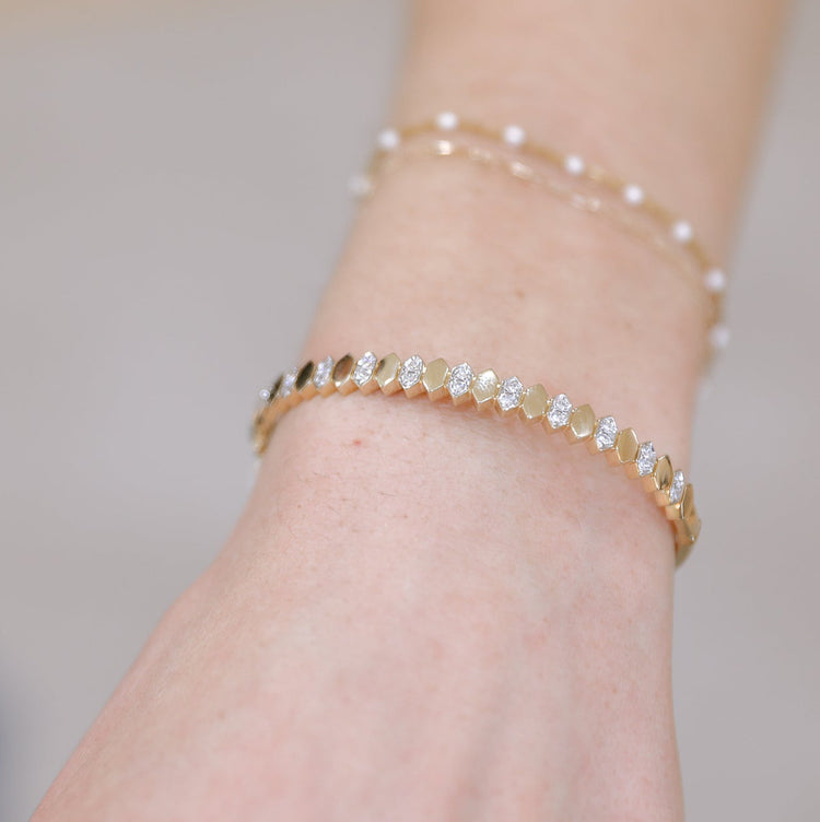 14ky .38ctw Alternating Hexagon Bangle