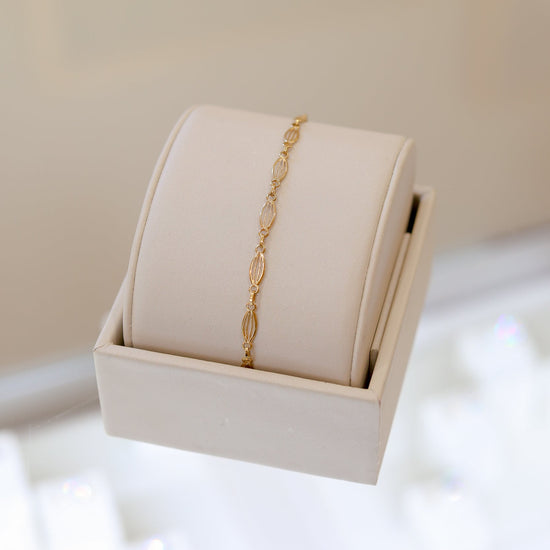 14ky Vintage Open Balloon Link Chain Bracelet