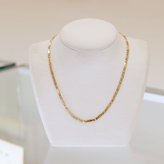 14ky Vintage Alternating Criss Cross and Solid Link Chain