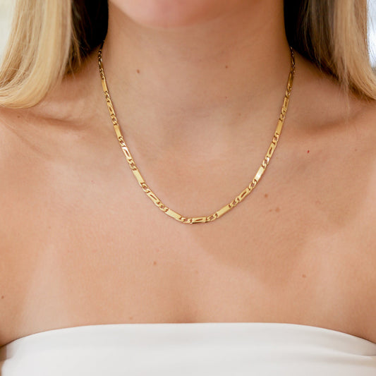 14ky Vintage Alternating Criss Cross and Solid Link Chain