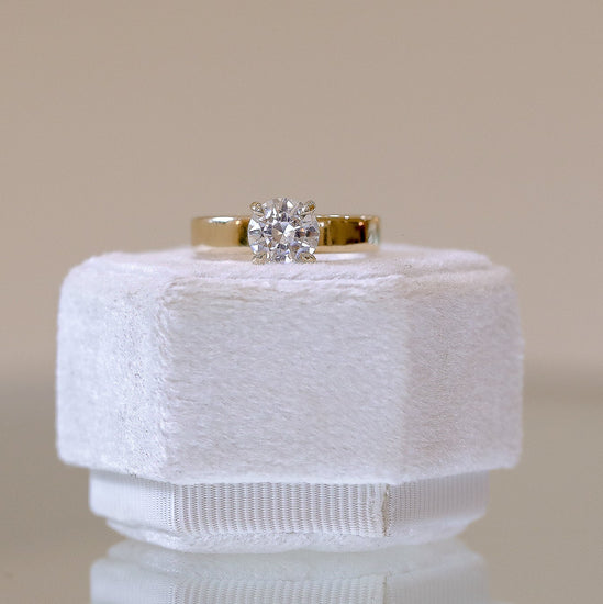 14ky Round 4mm Flat Band Solitaire Diamond Ring