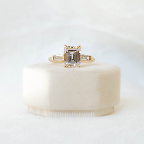 14ky 3-Stone Emerald & Tapered Baguette Diamond Ring