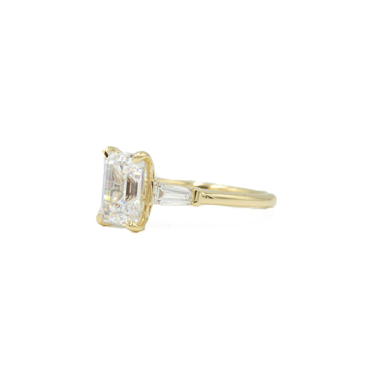 14ky 3-Stone Emerald & Tapered Baguette Diamond Ring