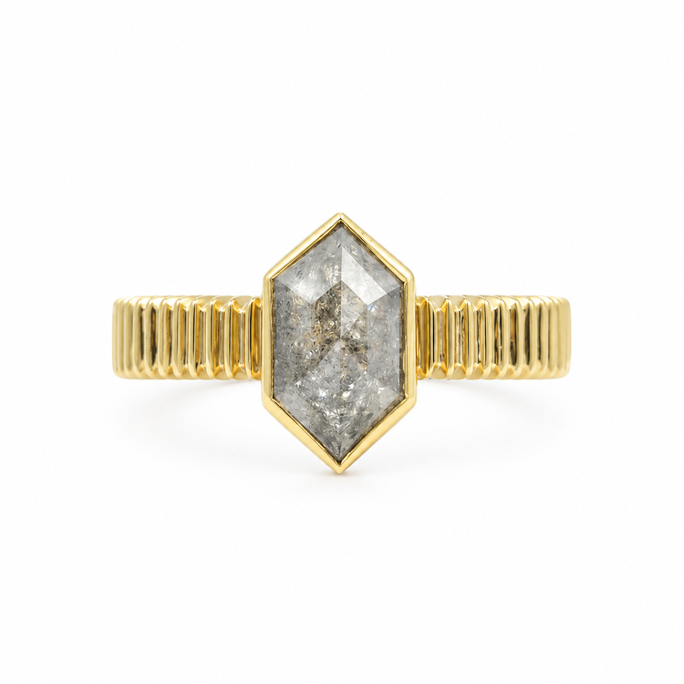 14ky 1.63ct Hexagon Salt & Pepper Bezel Wide Ribbed Diamond Ring