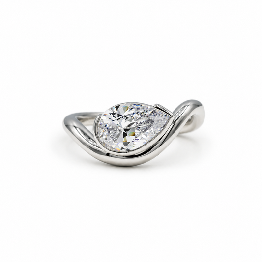 Platinum Half-Bezel Off-set Echo Wave Diamond Ring