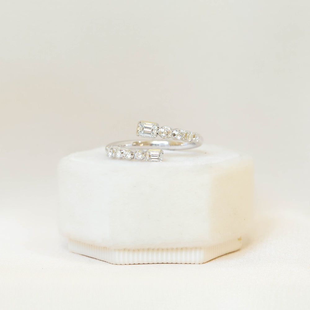 14kw Diamond Bypass Ring