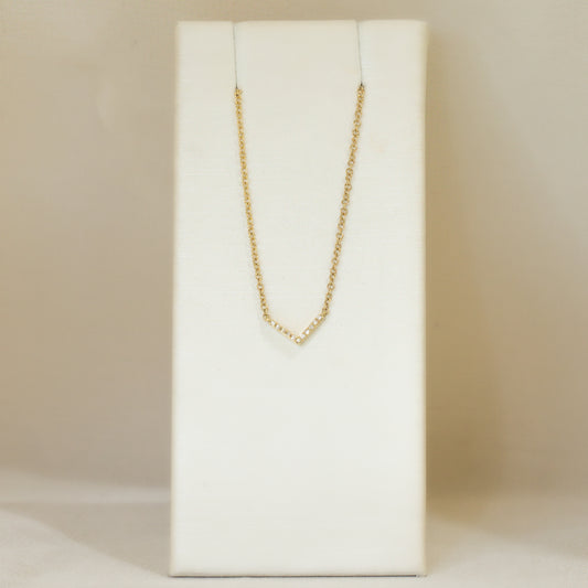 14ky Diamond Mini Chevron Necklace