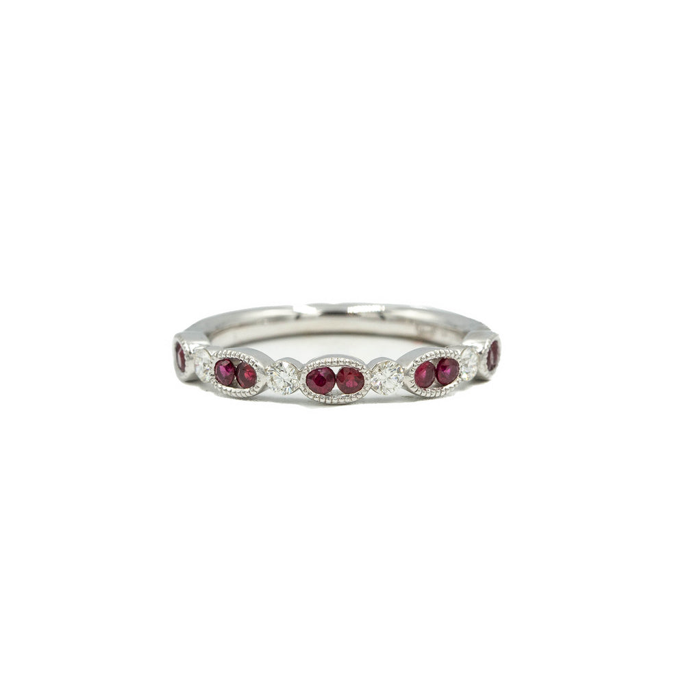 14kw .28ctw Oval Bezel Ruby & Diamond Band
