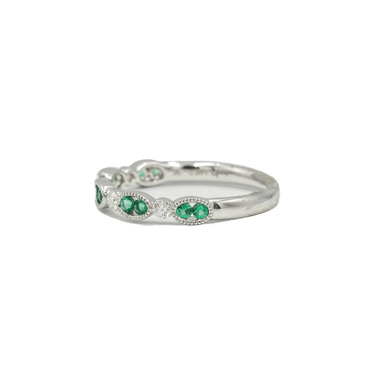 14kw Oval Bezel Diamond & Emerald Band
