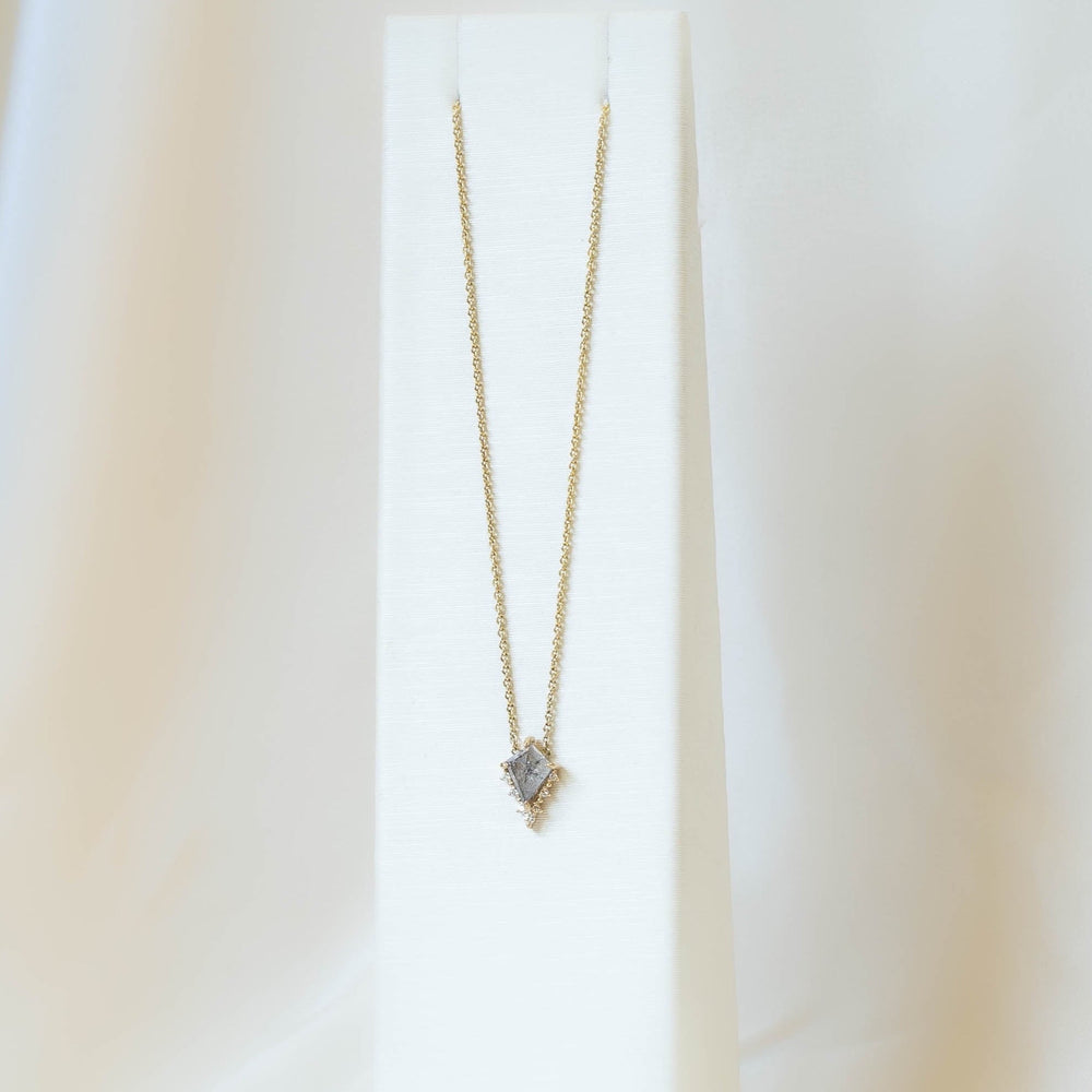 0.91ct 14ky Kite “Rae" Necklace