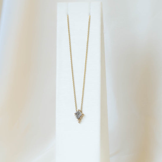 0.91ct 14ky Kite “Rae" Necklace