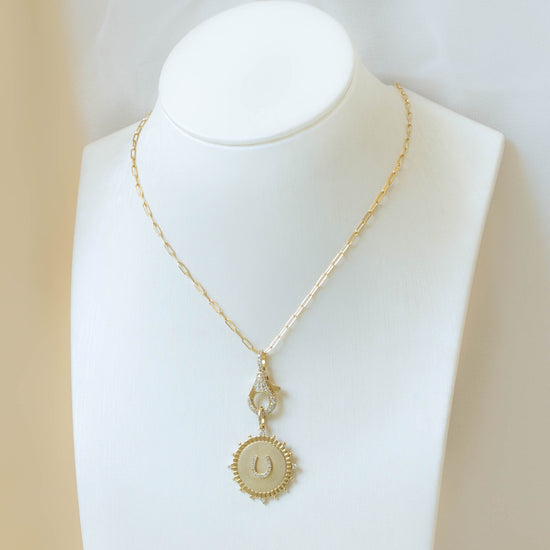 Horse Shoe Medallion With Diamond Gold Clasp