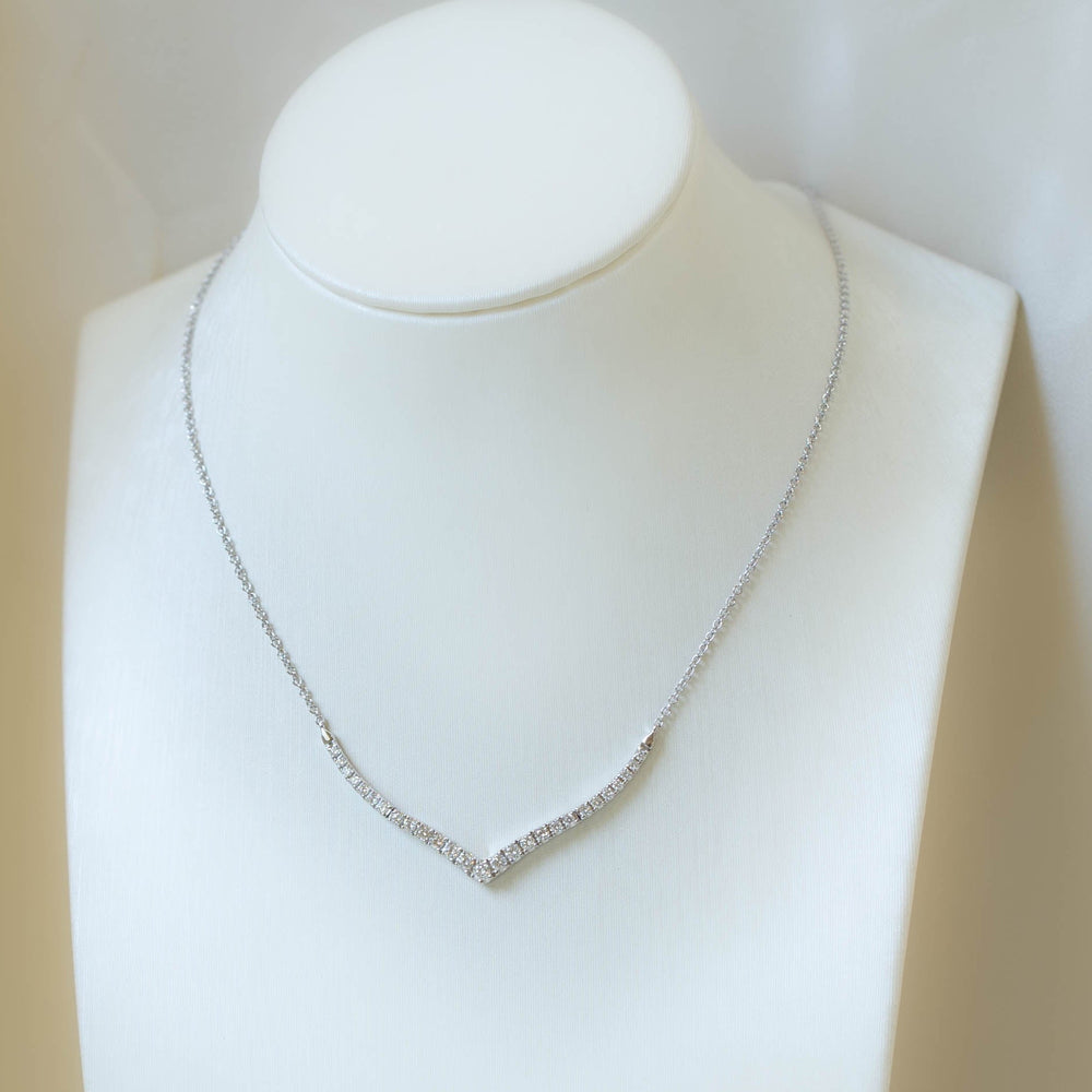 .50ctw 14k White Gold Chevron Diamond Necklace