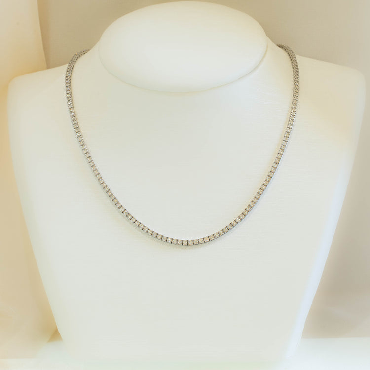 Riviera Line Necklace with Illusion-Set Graduated Diamonds in 18K White  Gold - Kwiat