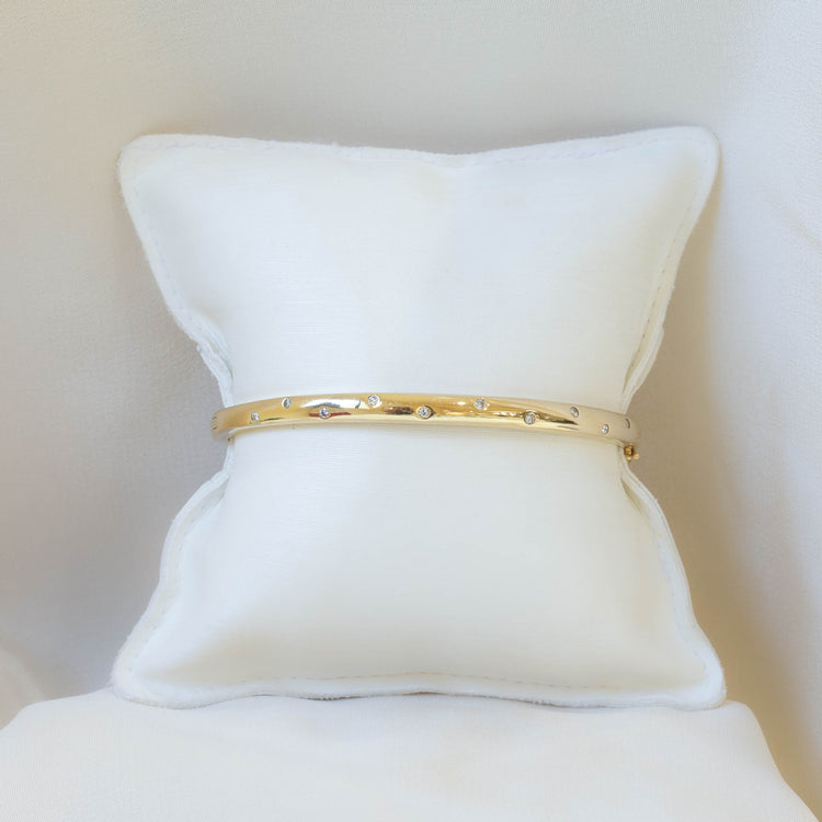 14ky Diamond & Gold Rounded Bangle