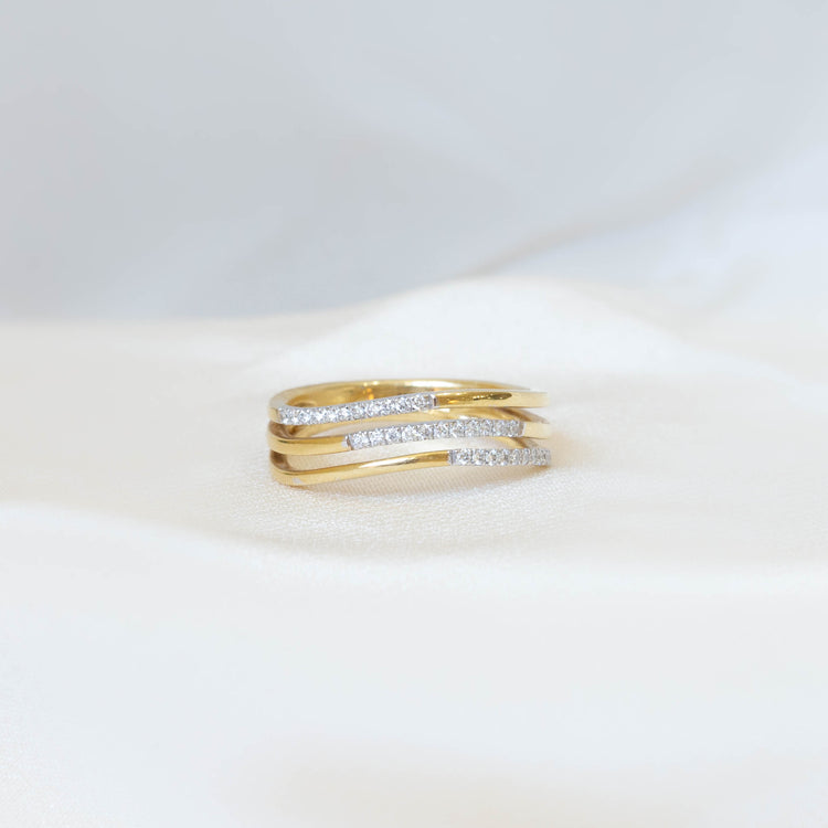 18kt Three Row Gold & Diamond Band