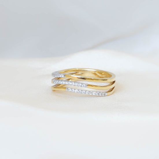 18kt Three Row Gold & Diamond Band