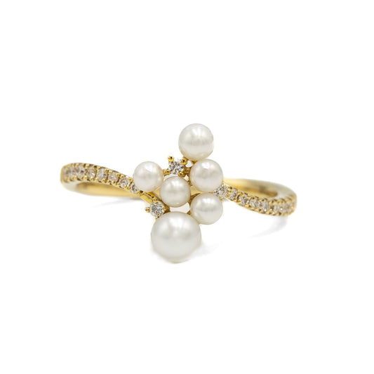 14ky Pearl & Diamond Cluster Ring