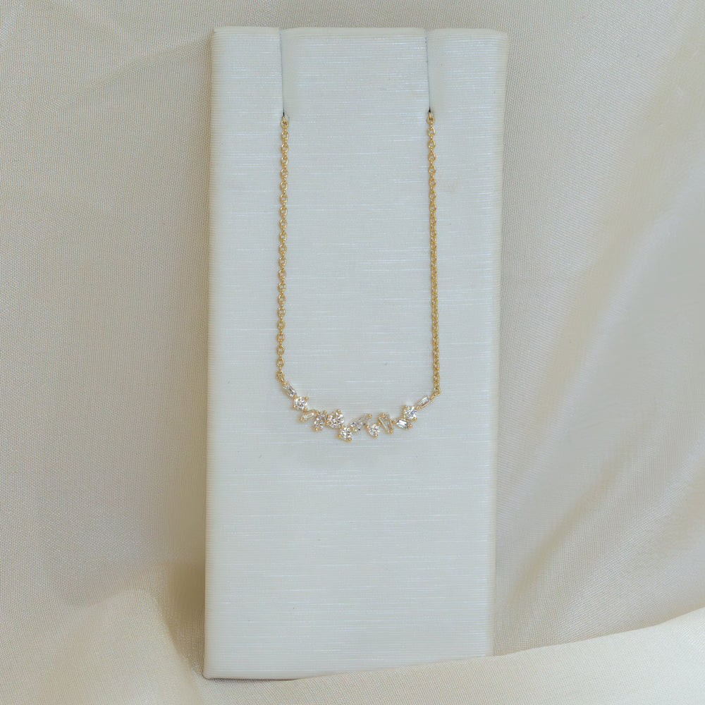 14ky .32ctw Scattered Necklace