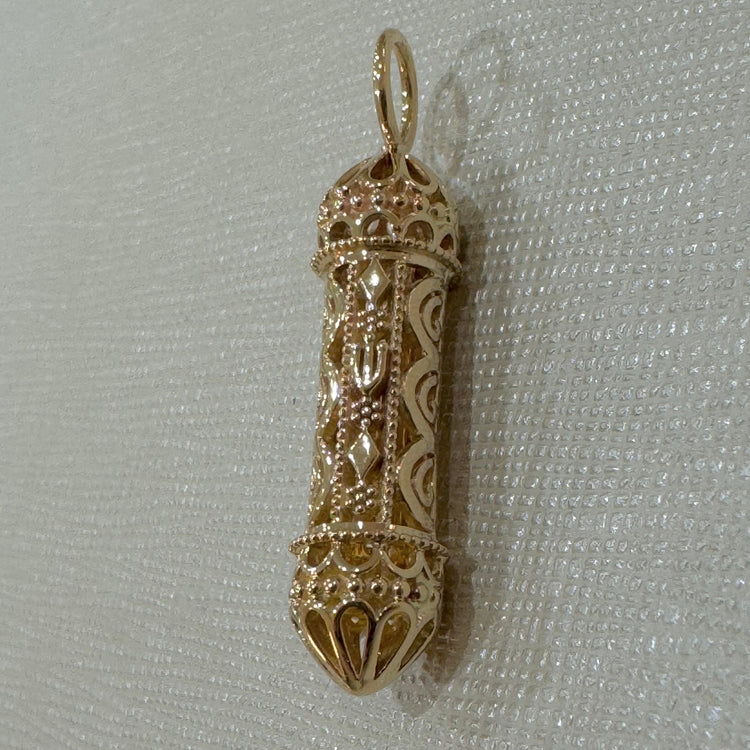 14ky Custom Mezuzah Pendant