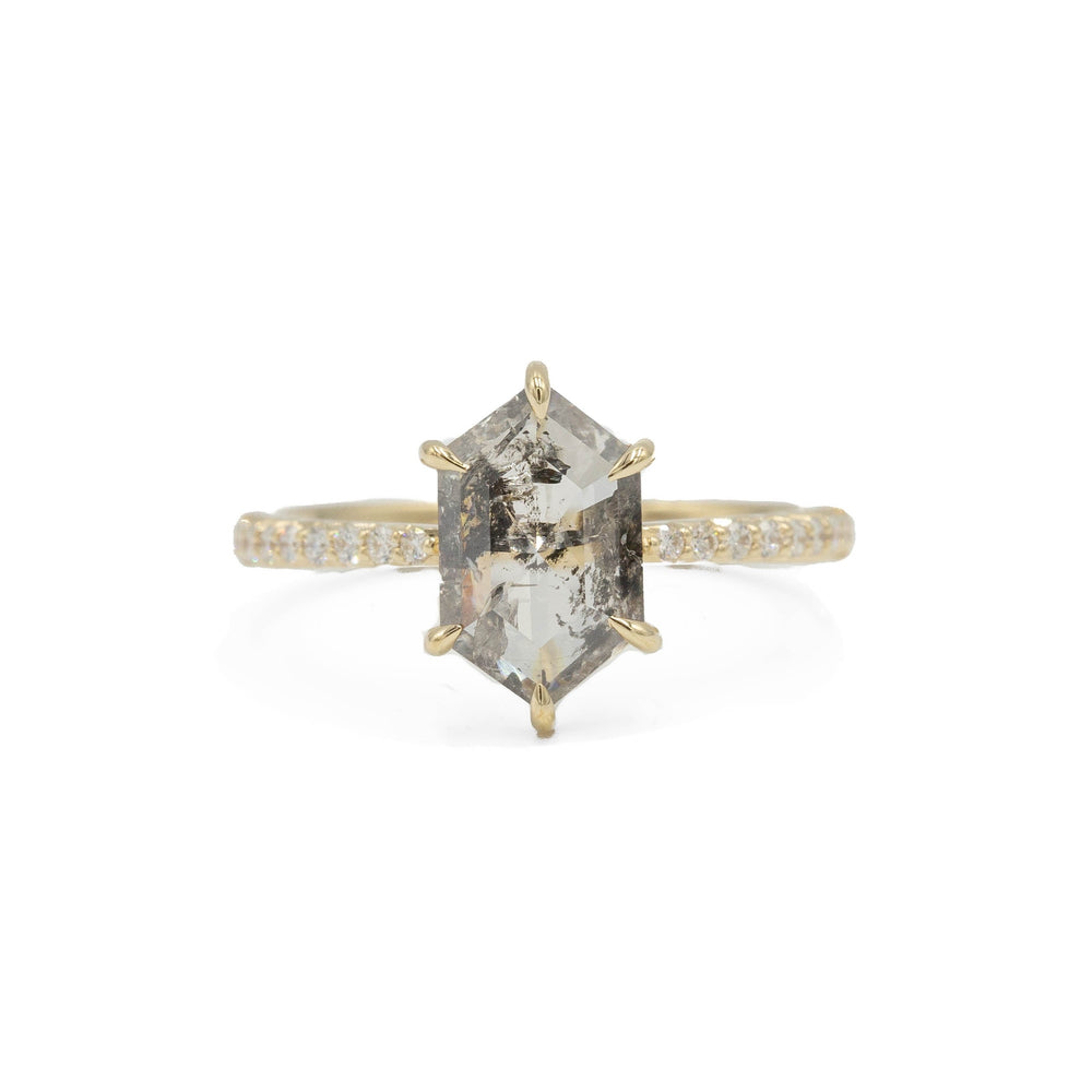 14ky 1.70ct Hexagon Salt & Pepper 