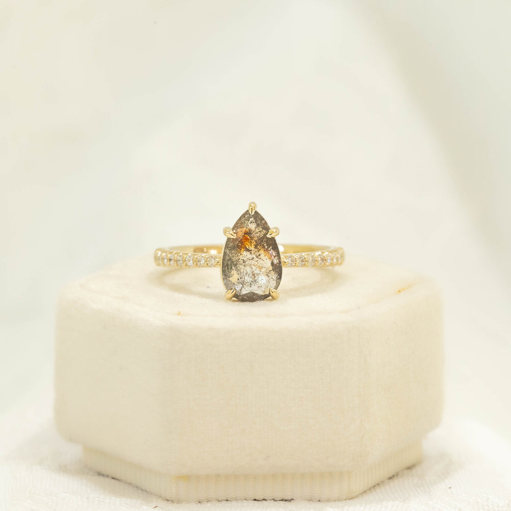 14ky 1.15ct Pear Calico Salt & Pepper 