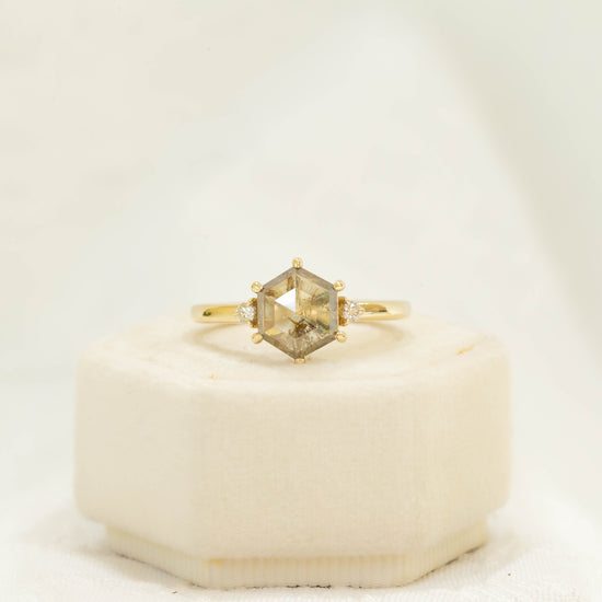 2.27ct Hex-Shaped 