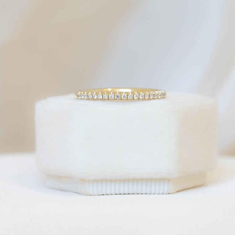 14ky Pave Diamond Wedding Band